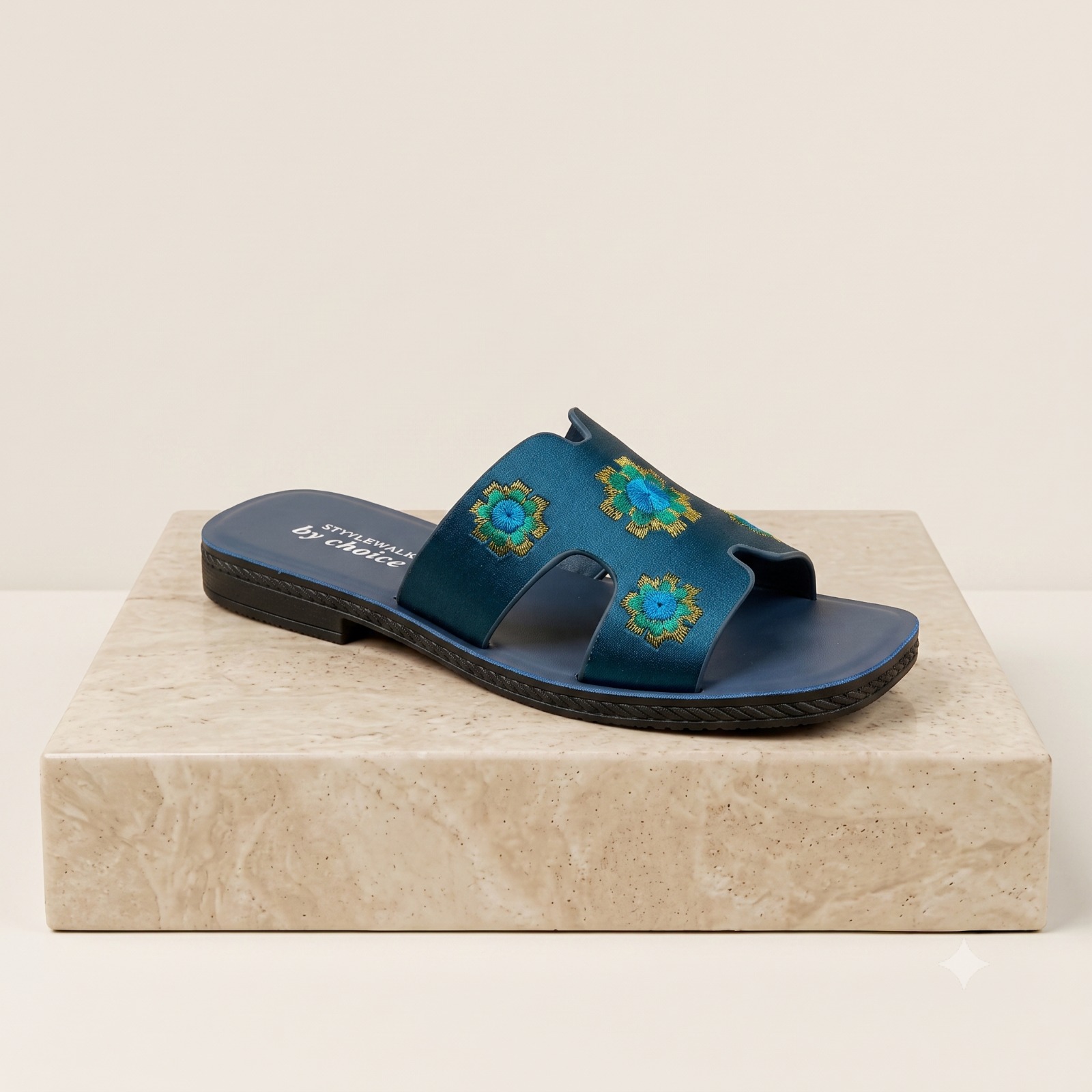 Embroidered Cutout Flat Slip-On Sandals – Royal Blue